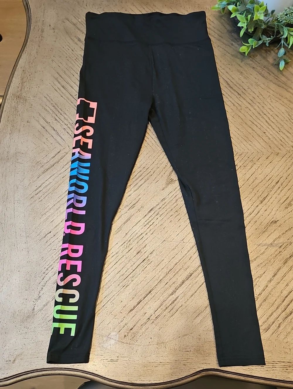 See World Rescue Black Leggings with Multicolor Logo Size S